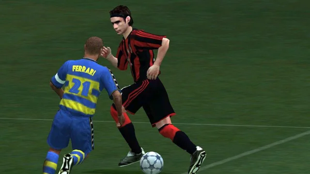 FIFA Soccer 2004 - Screenshot 3