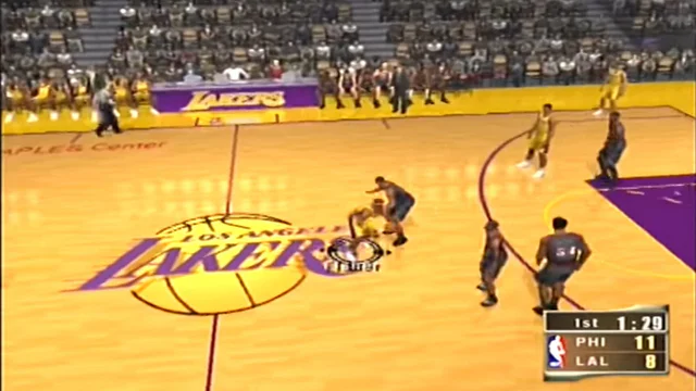 NBA 2K2 - Screenshot 2
